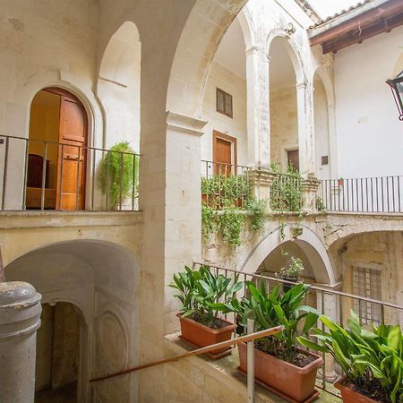 B&B Casa Li Santi Лече Екстериор снимка