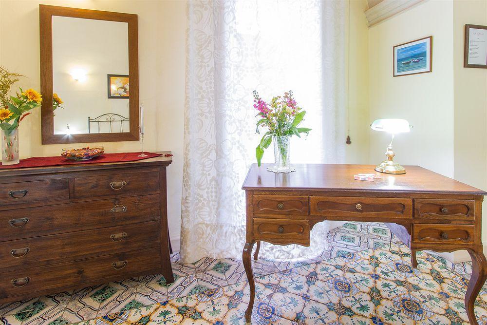 B&B Casa Li Santi Лече Екстериор снимка