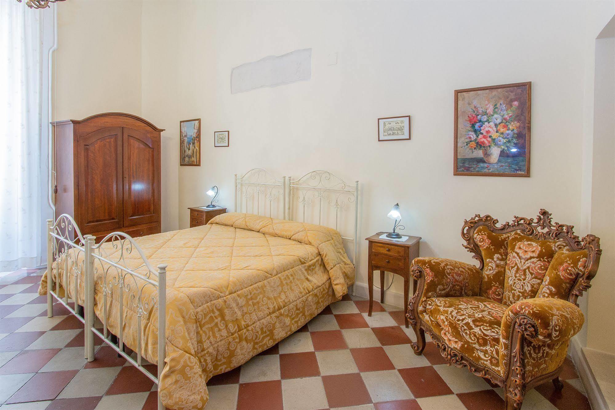 B&B Casa Li Santi Лече Екстериор снимка